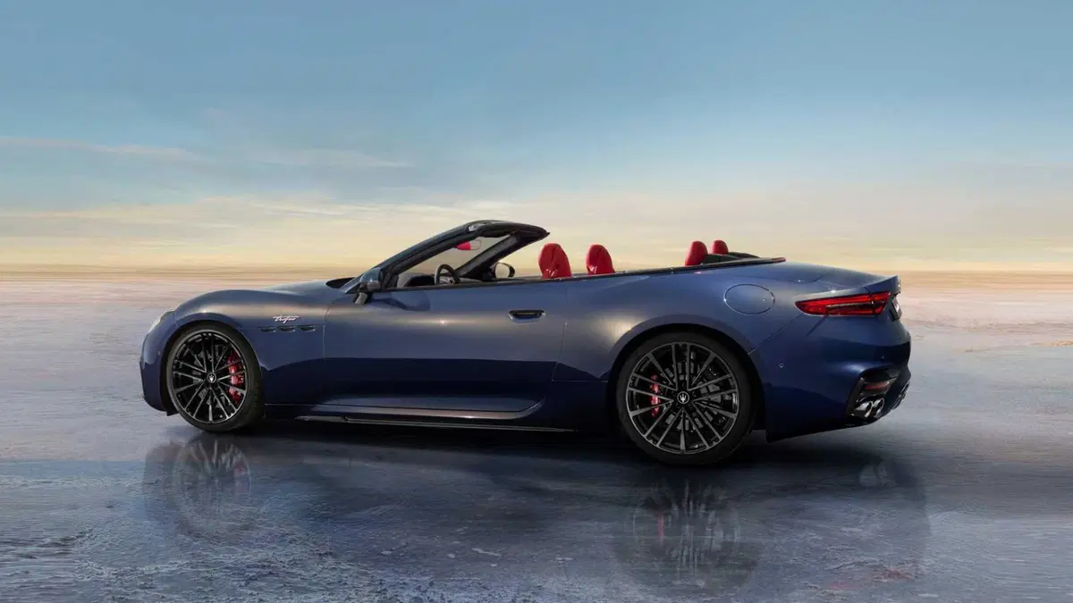 Maserati Grancabrio (2024-->>) (5)