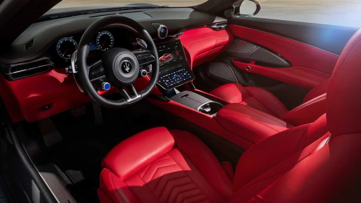 Maserati Grancabrio (2024-->>) (11)
