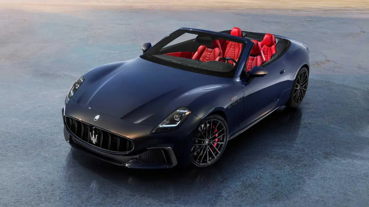 Maserati Grancabrio (2024-->>) (2)