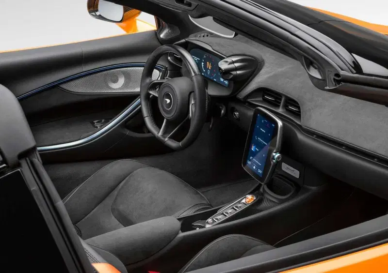 McLaren Artura Cabrio (2024-->>) (8)