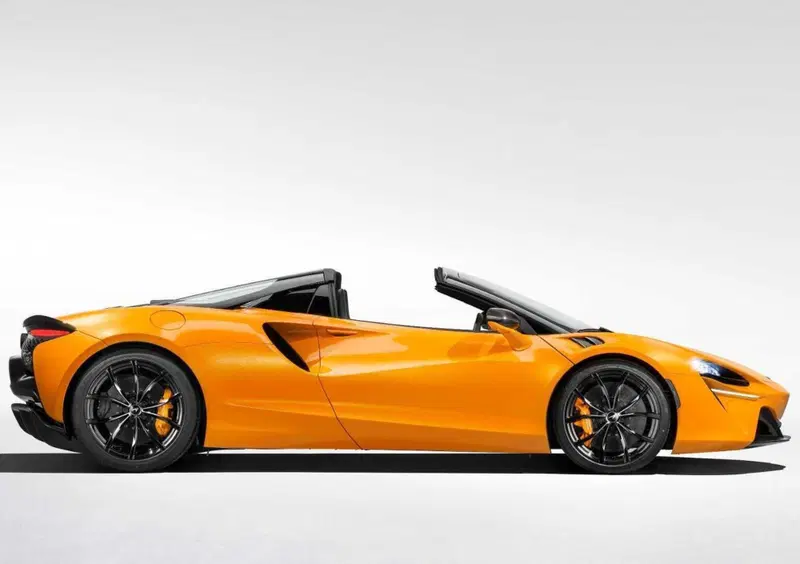 McLaren Artura Cabrio (2024-->>) (5)