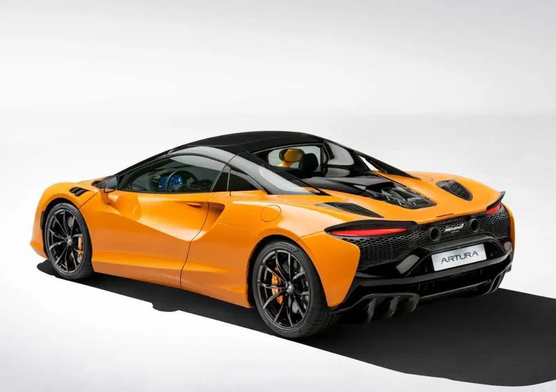 McLaren Artura Cabrio (2024-->>) (4)