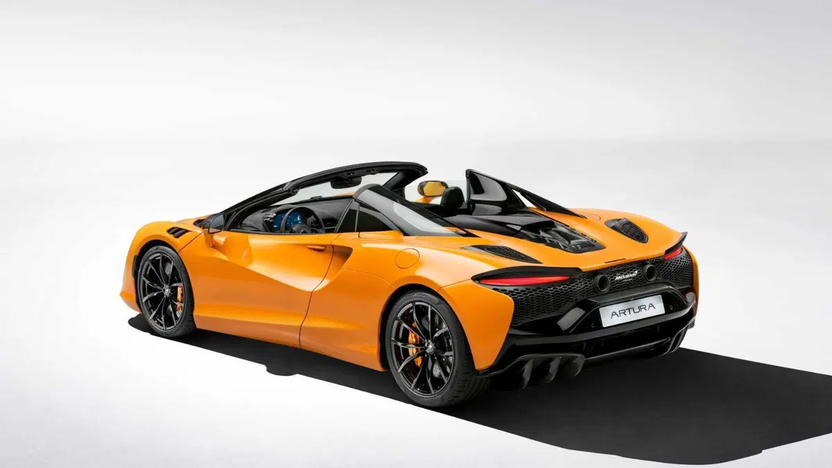 McLaren Artura Cabrio (3)