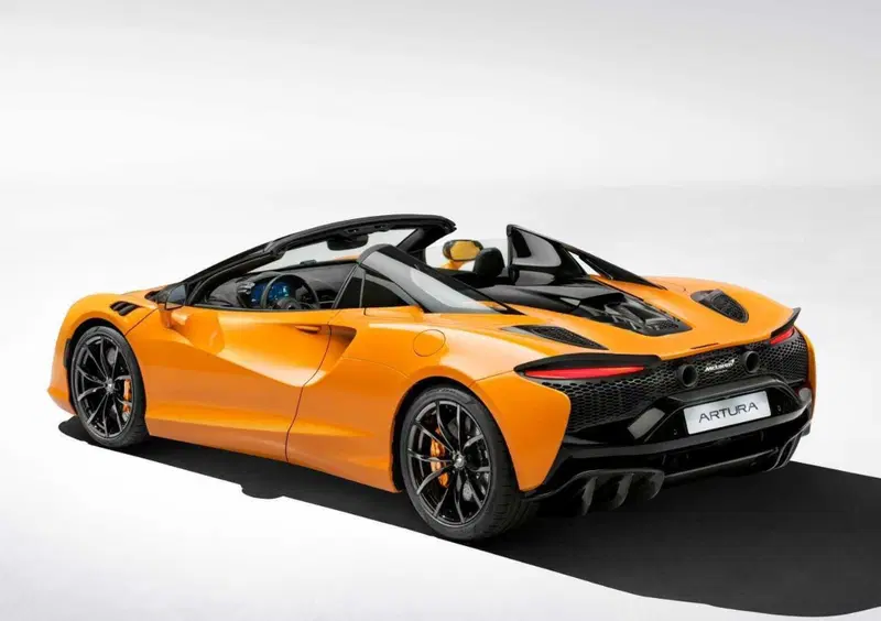 McLaren Artura Cabrio (2024-->>) (3)