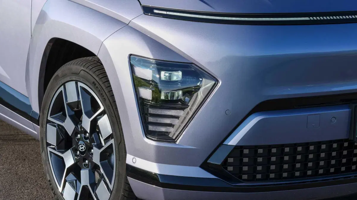 Hyundai Kona 1.6 gdi hev X Line Tech Pack 2wd dct (14)