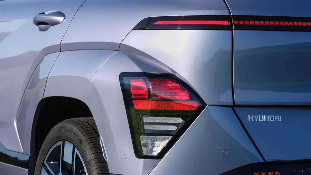 Hyundai Kona 1.6 gdi hev X Line Tech Pack 2wd dct (16)