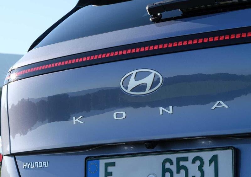Hyundai Kona (2024-->>) (17)