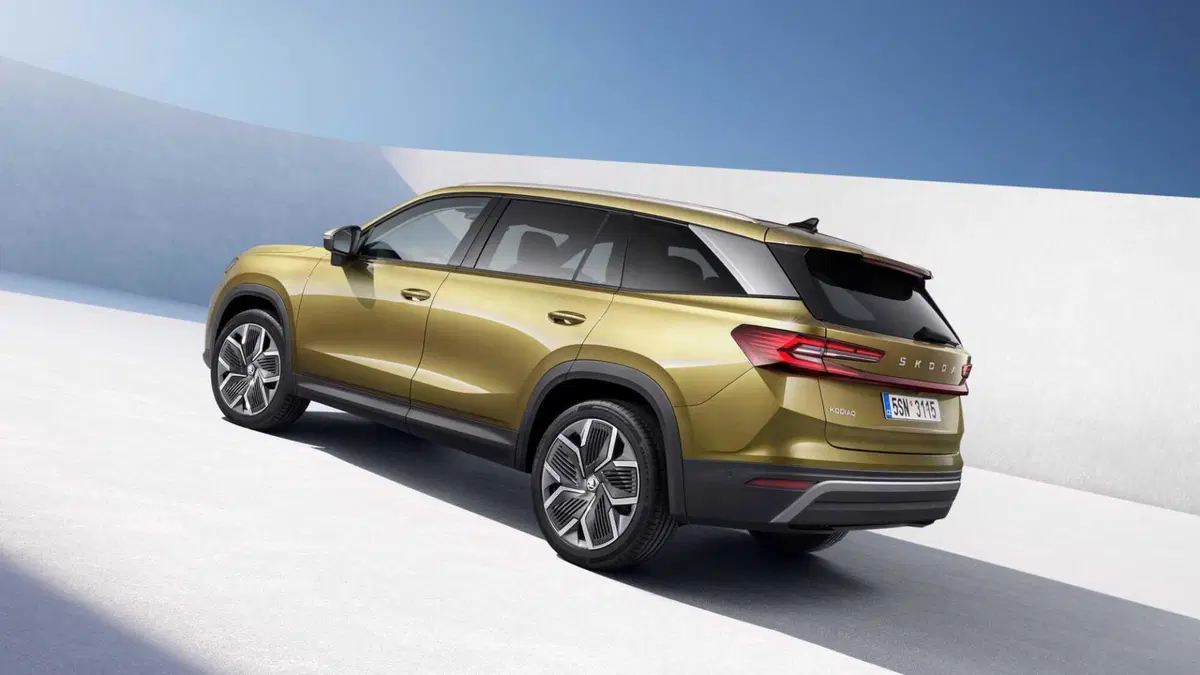 Skoda Kodiaq 2.0 tdi evo Sportline 4x4 193cv dsg (4)