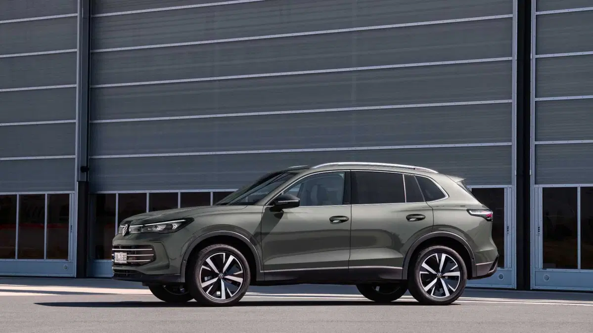Volkswagen Tiguan (2023-->>) (2)
