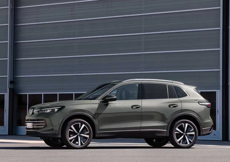 Volkswagen Tiguan (2023-->>) (2)