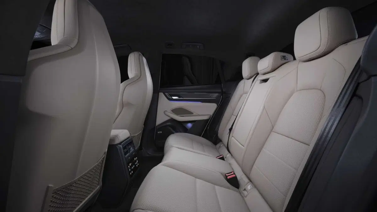 Porsche Macan Turbo (11)
