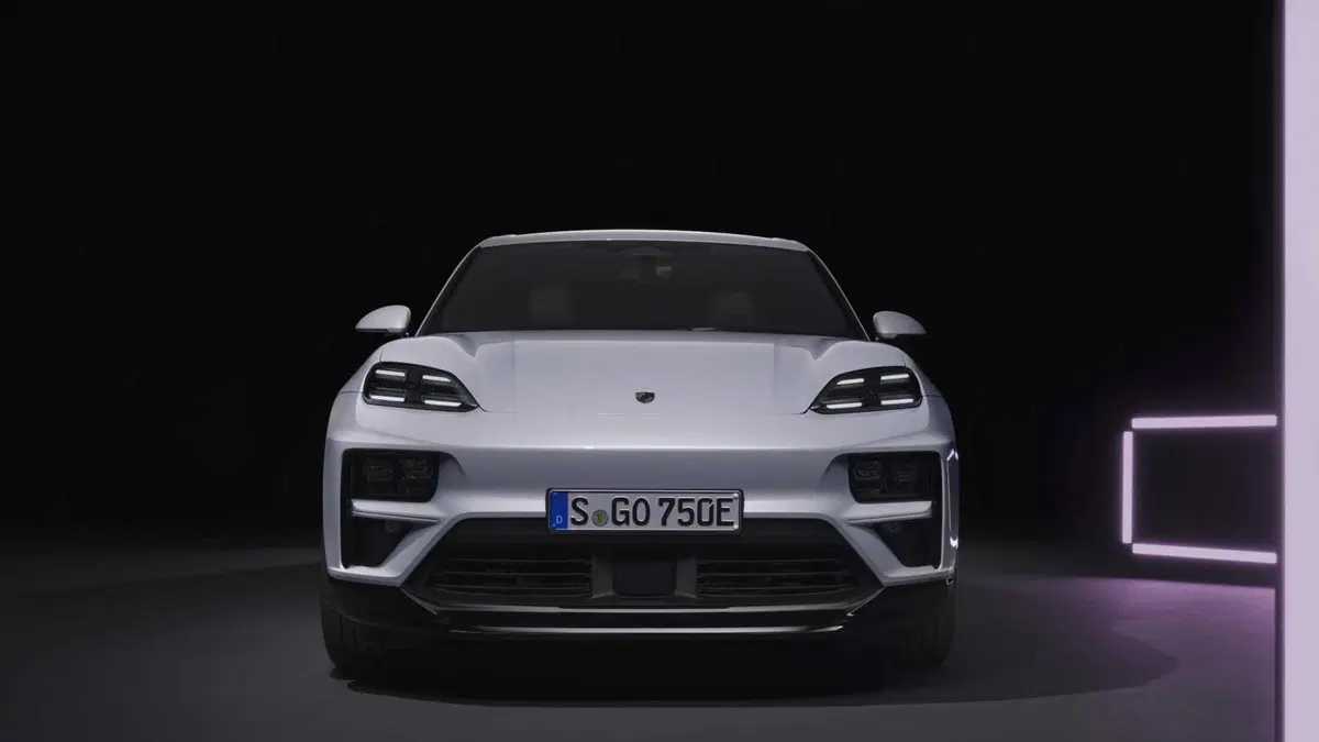 Porsche Macan Turbo (2)