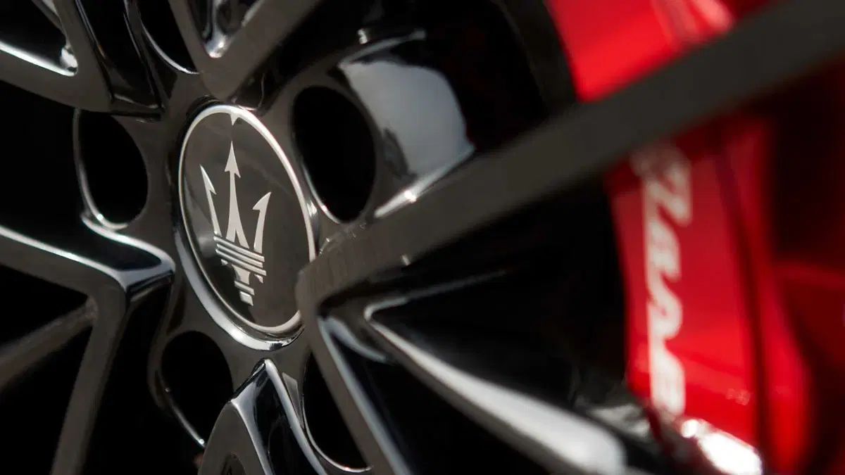 Maserati Grancabrio (2024-->>) (19)