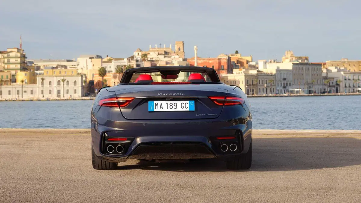 Maserati Grancabrio (2024-->>) (10)