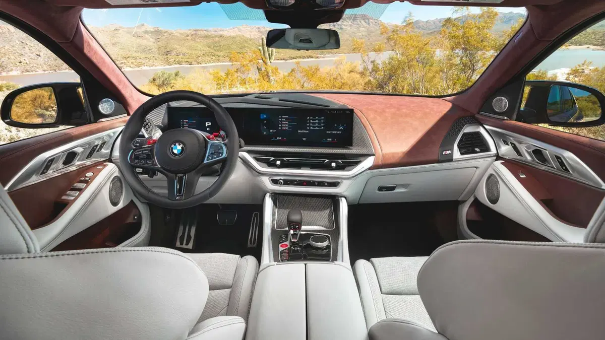 BMW XM (9)