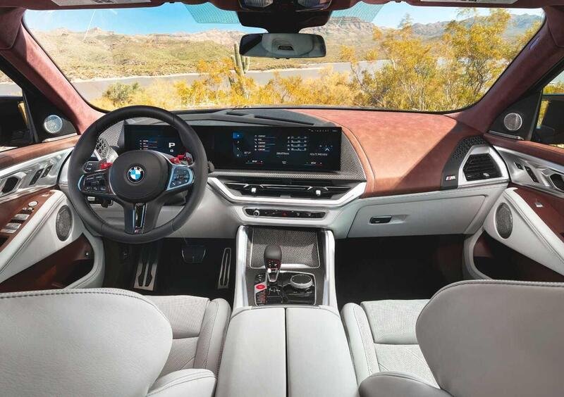 BMW XM (2022->>) (9)