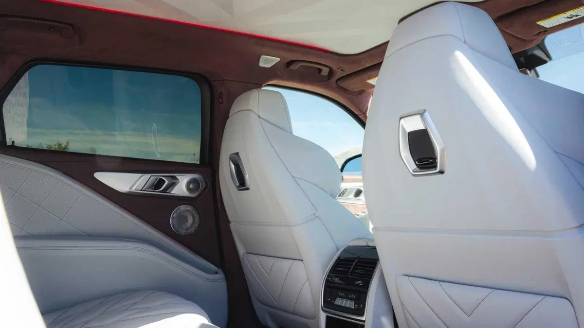BMW XM (12)