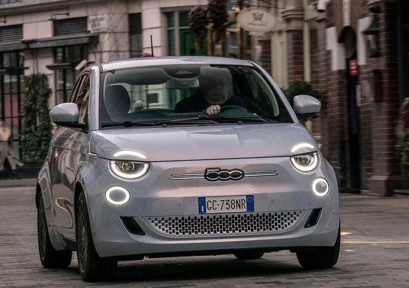 Fiat 500e (2020-->>) (4)