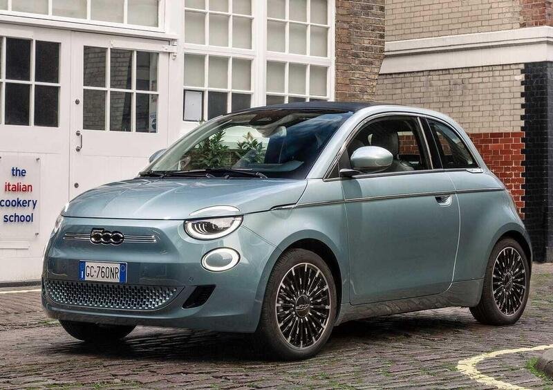 Fiat 500e Cabrio (2020-->>) (2)