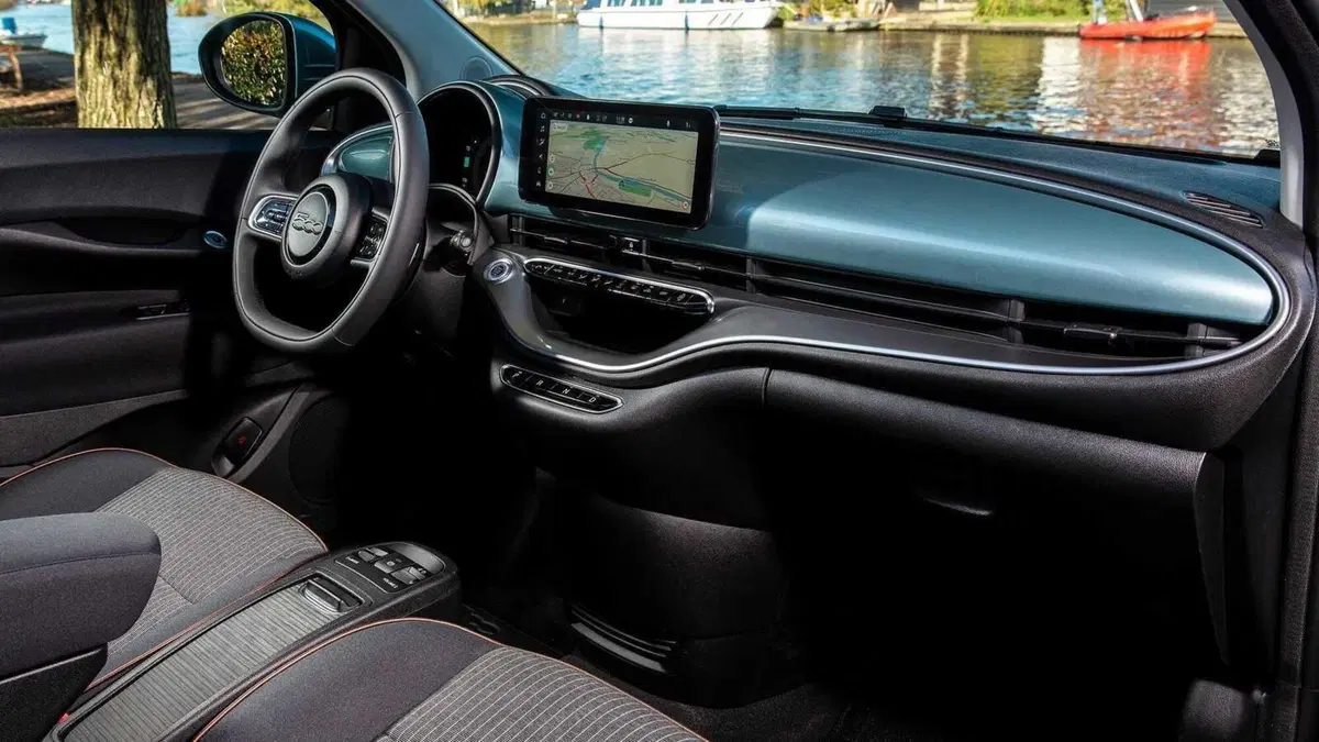 Fiat 500e Cabrio Icon Cabrio 42 kWh (6)