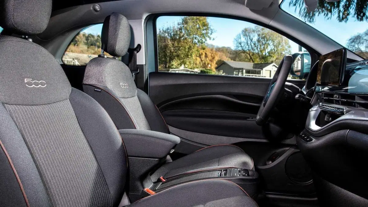 Fiat 500e Cabrio Icon Cabrio 42 kWh (8)