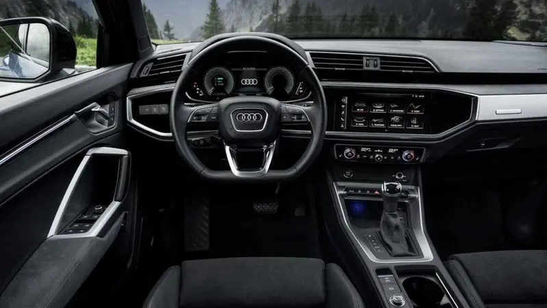 Gli interni dell'Audi Q3