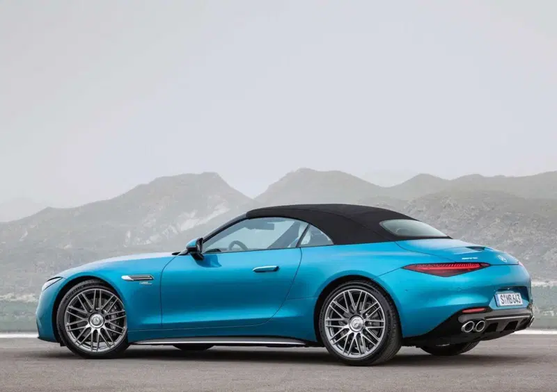 Mercedes-Benz SL (2022-->>) (10)