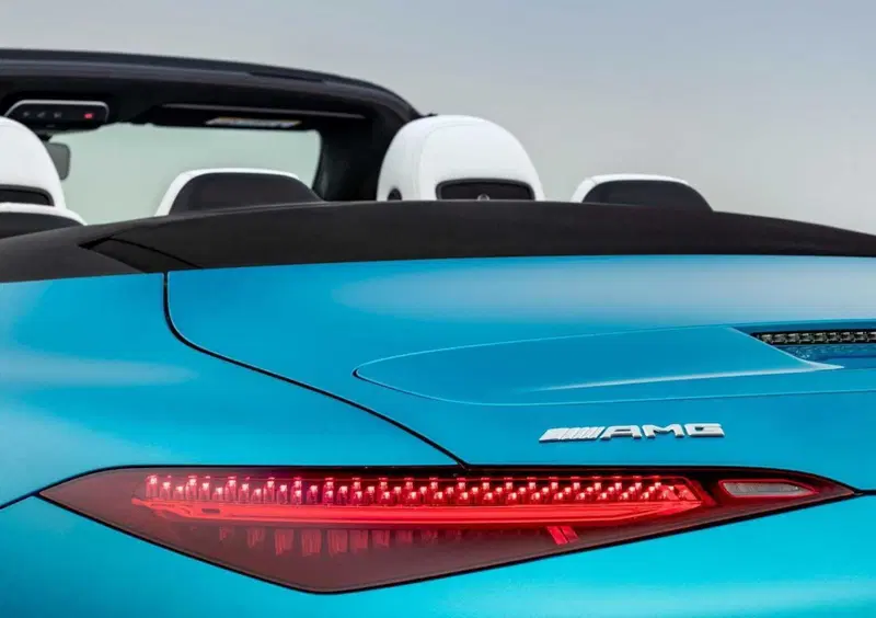 Mercedes-Benz SL (2022-->>) (19)