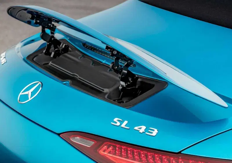 Mercedes-Benz SL (2022-->>) (20)