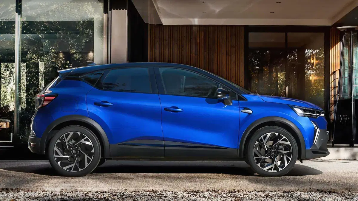 Renault Captur 2024: esterni e dati tecnici della versione rinnovata [VIDEO] (9)