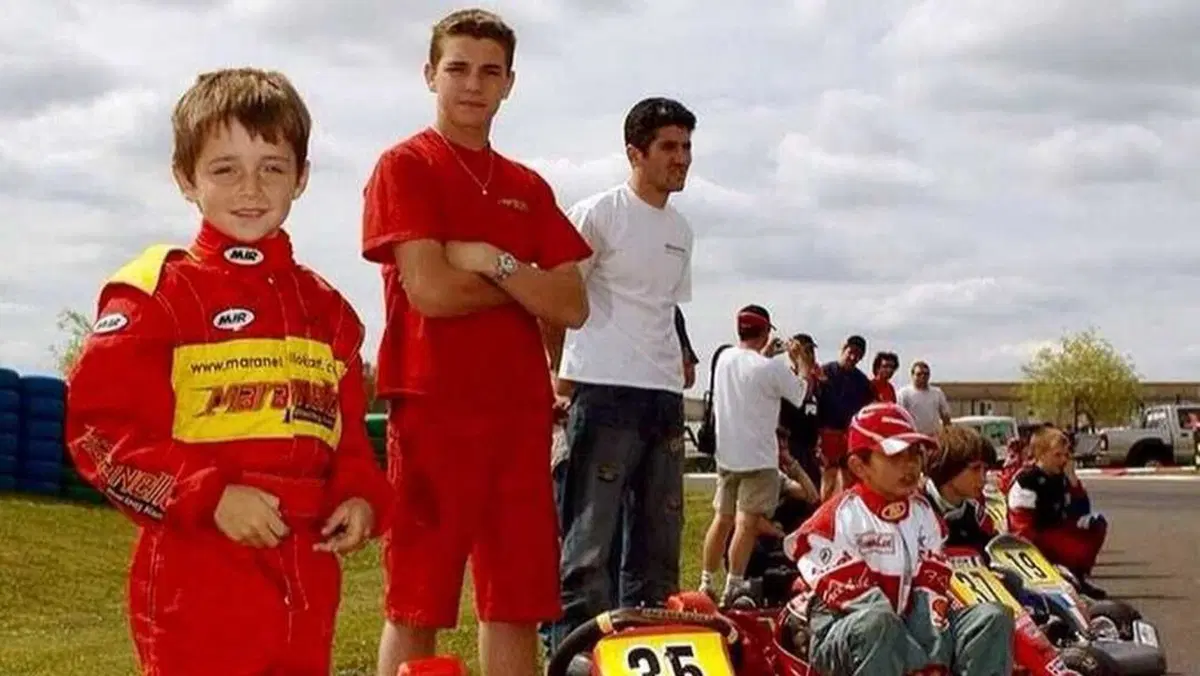 F1. Casco speciale di Charles Leclerc per Jules Bianchi al Gran Premio del Giappone 2024 (4)