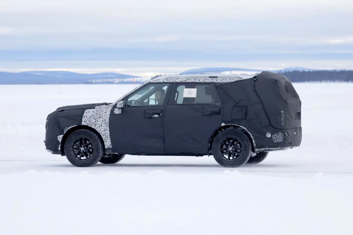 Hyundai è pronta a svelare un nuovo Suv, ecco la nuova Palisade [Foto Spia] (7)