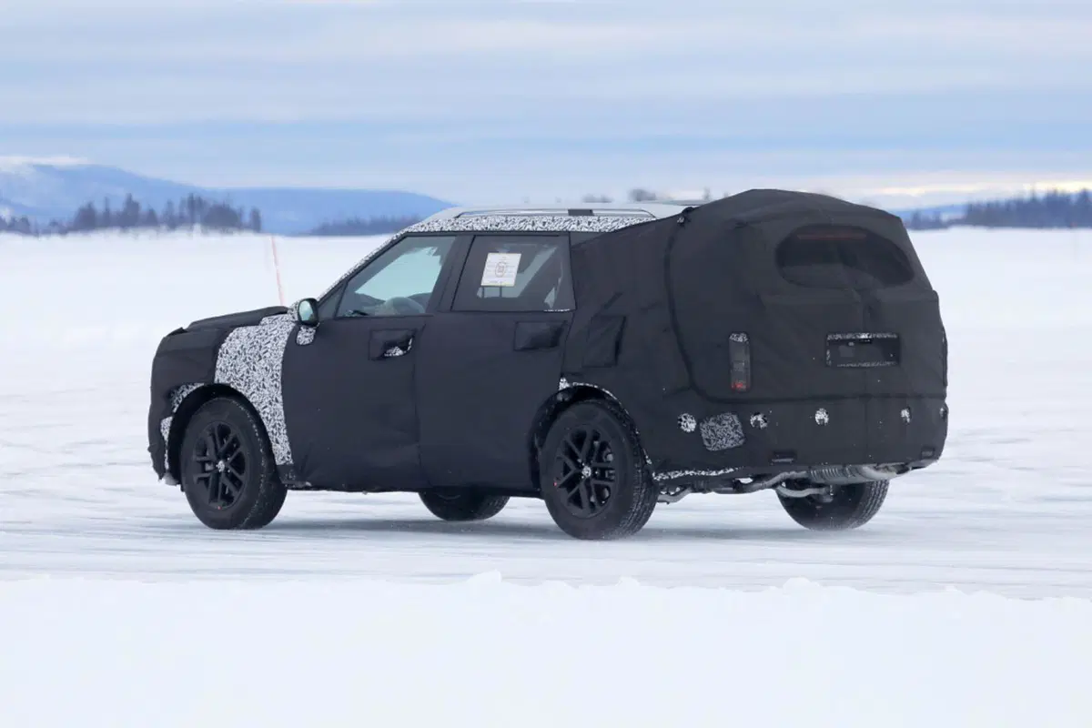 Hyundai è pronta a svelare un nuovo Suv, ecco la nuova Palisade [Foto Spia] (8)