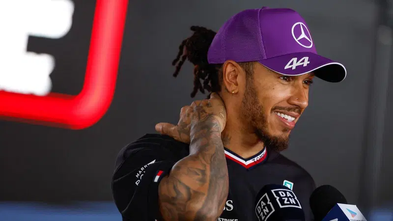 F1. Delusione Hamilton al GP del Giappone 2024: la colpa potrebbe essere di Leclerc