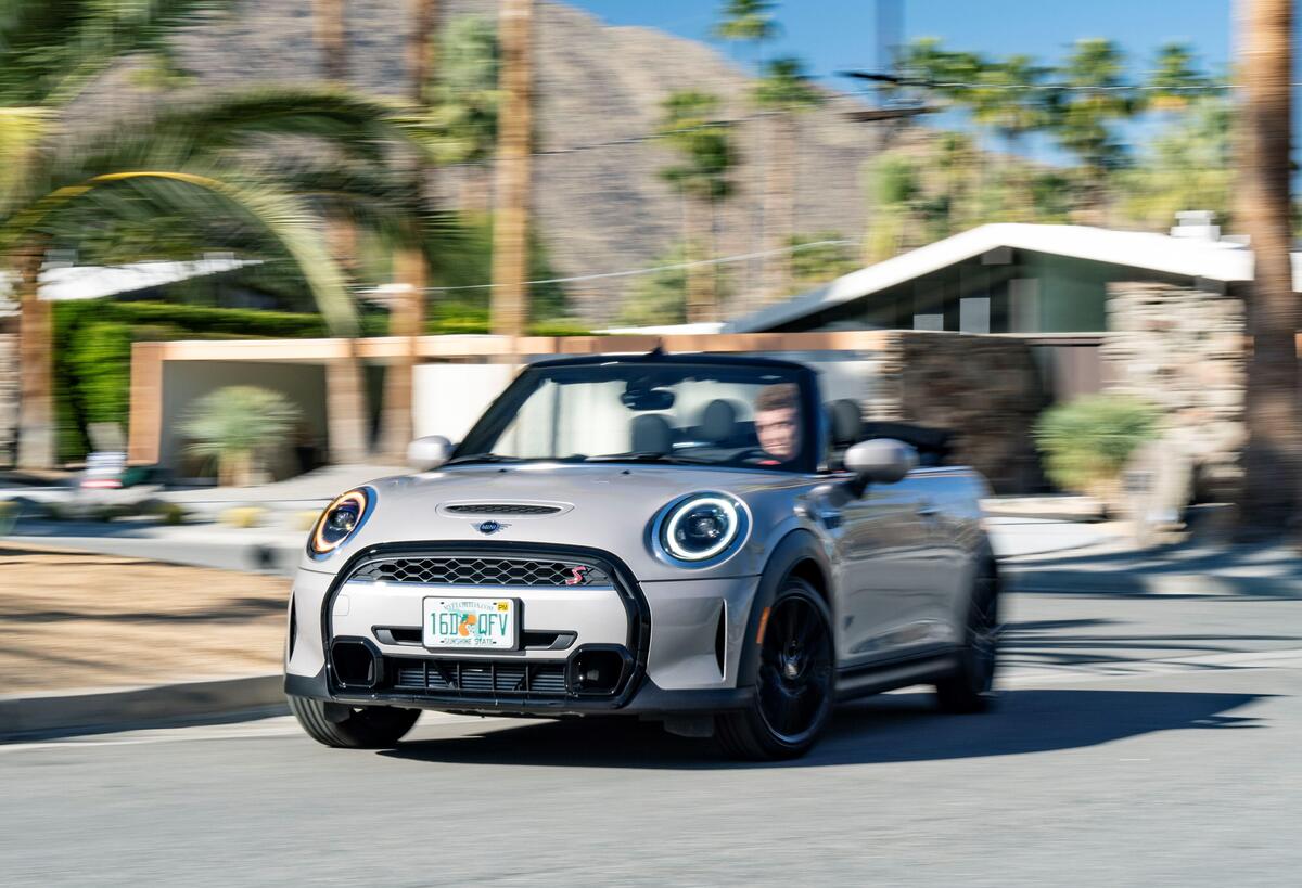 Mini Cooper S Convertible: Il Piacere Di Guidare A Palm Springs - News 