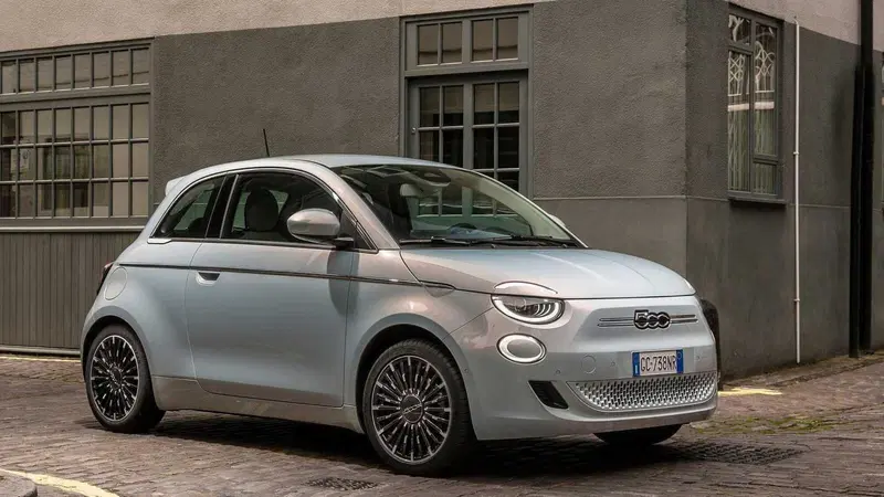 Fiat 500e Passion Berlina 42 kWh