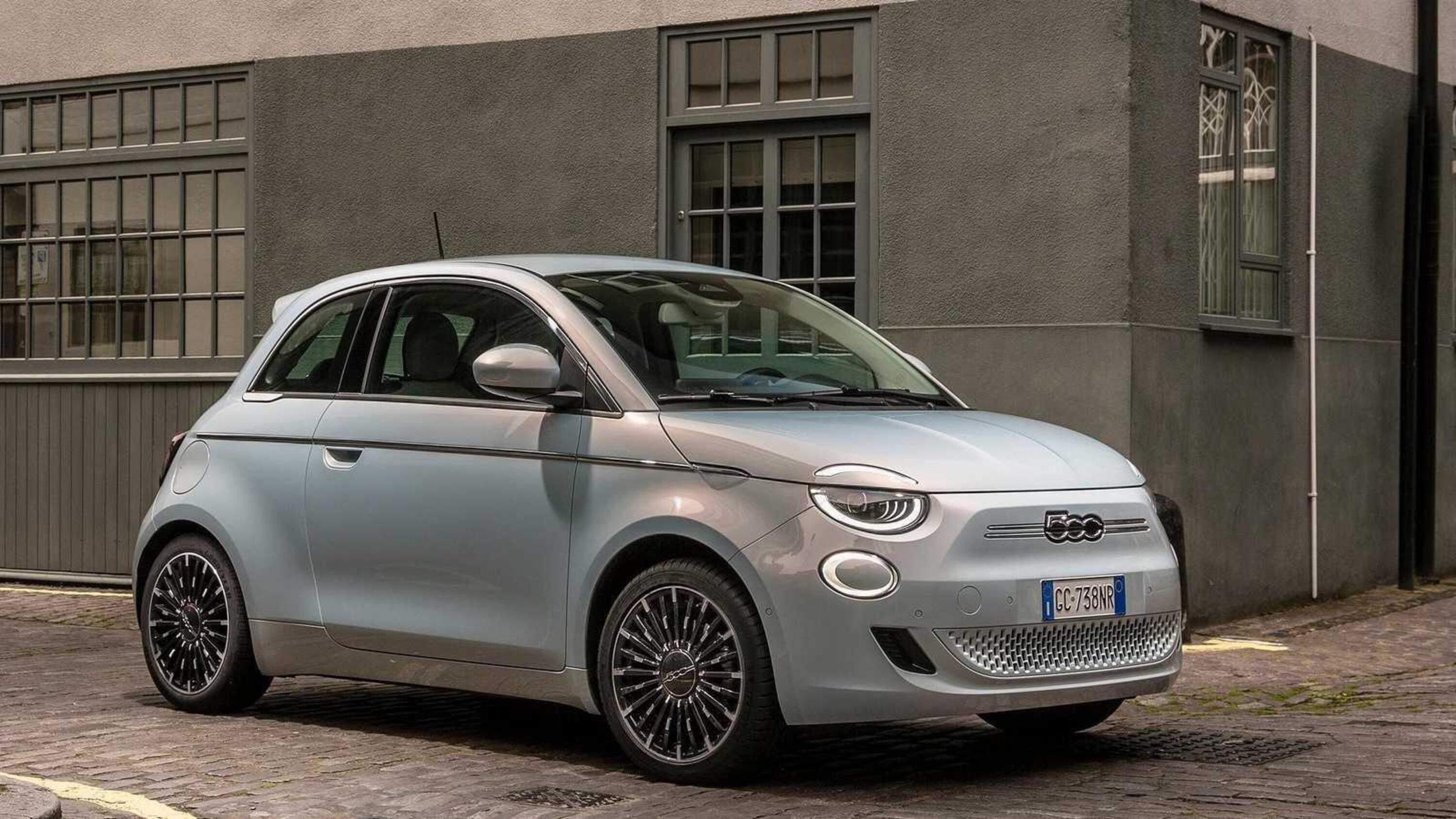 Fiat 500e 23 65 KWh La Prima Prezzo E Scheda Tecnica Automoto it
