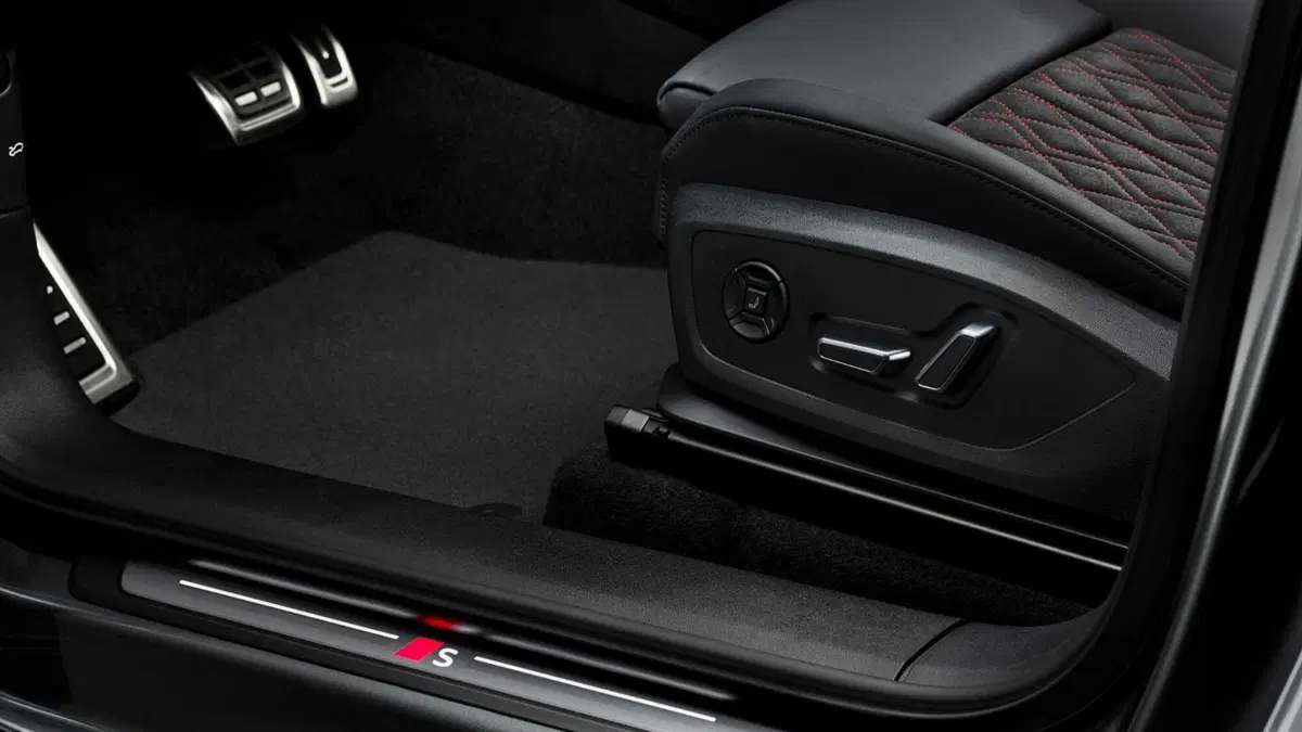 Audi SQ6 (11)