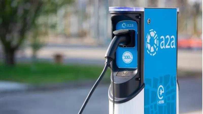 Ricarica per Auto Elettriche: A2A aumenta i costi dell'energia 