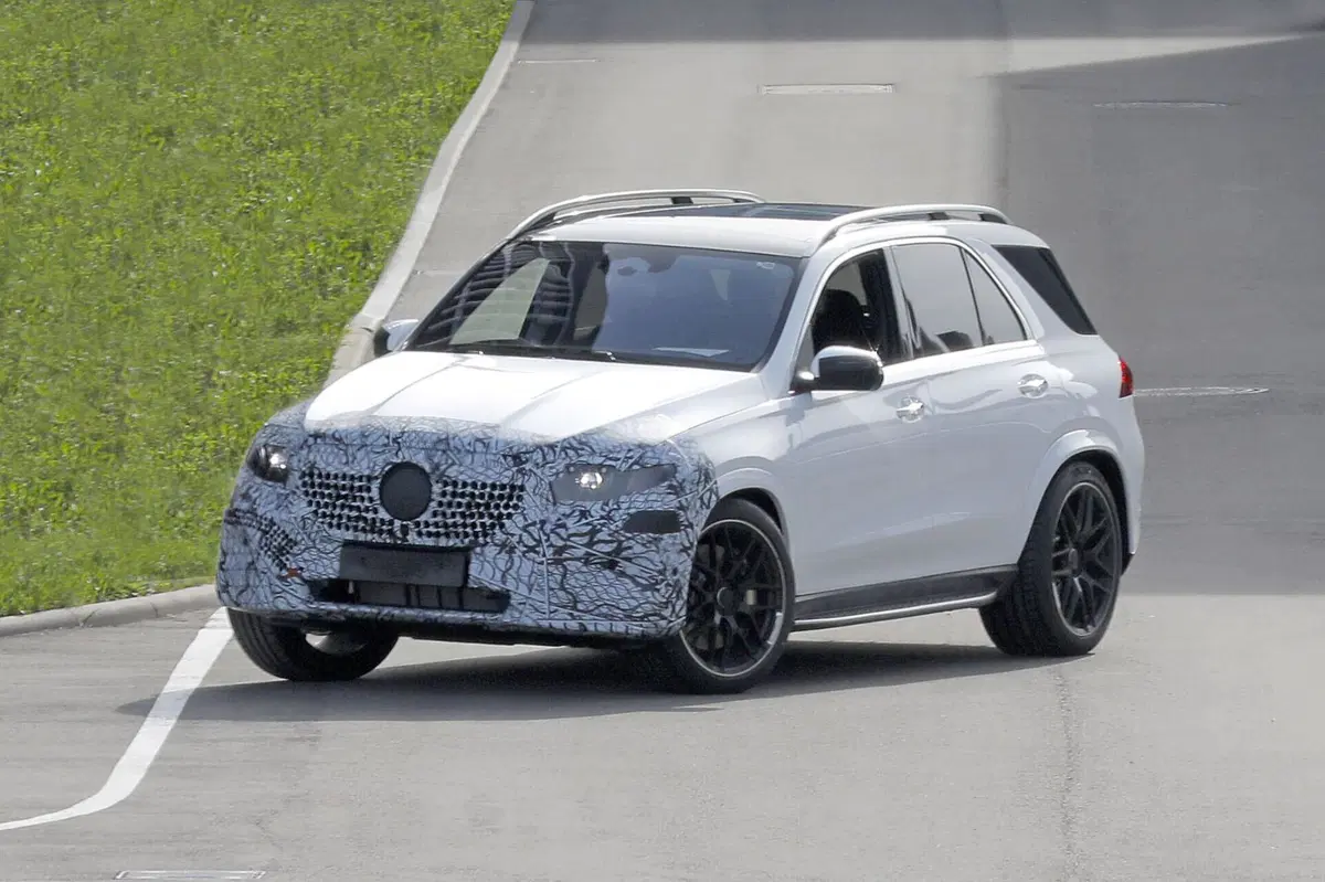 Mercedes GLE, ecco il nuovo facelift [Foto Spia] (7)