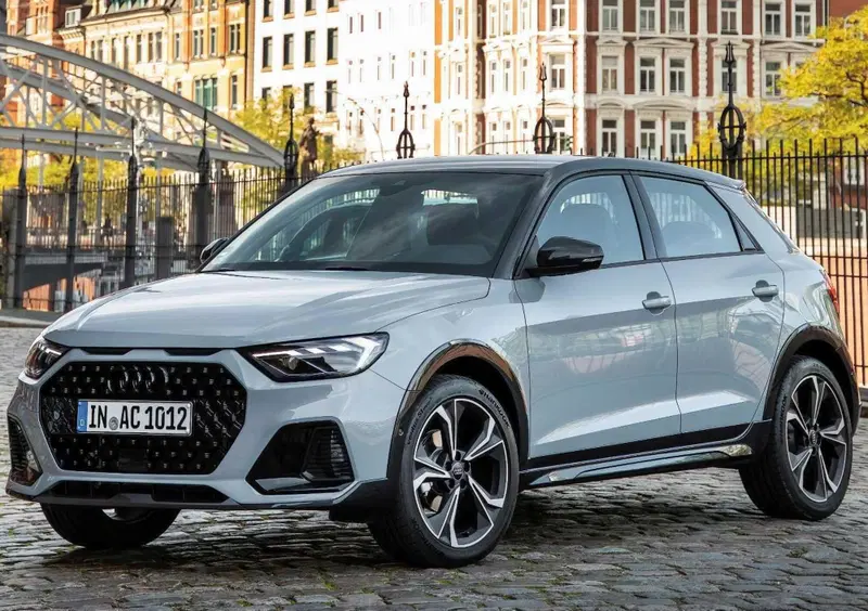 Audi A1 allstreet (2023-->>) (4)