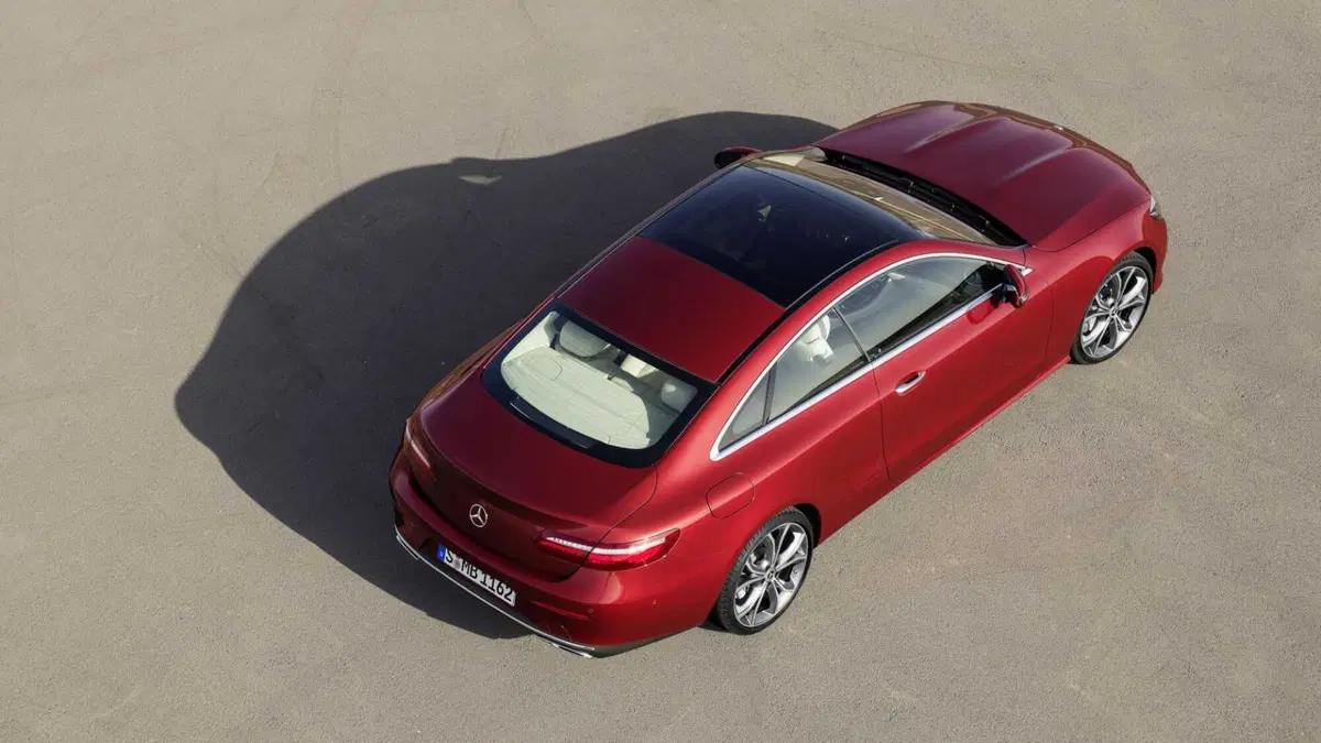 Mercedes-Benz Classe E Coupé 220 d 4Matic Premium (7)