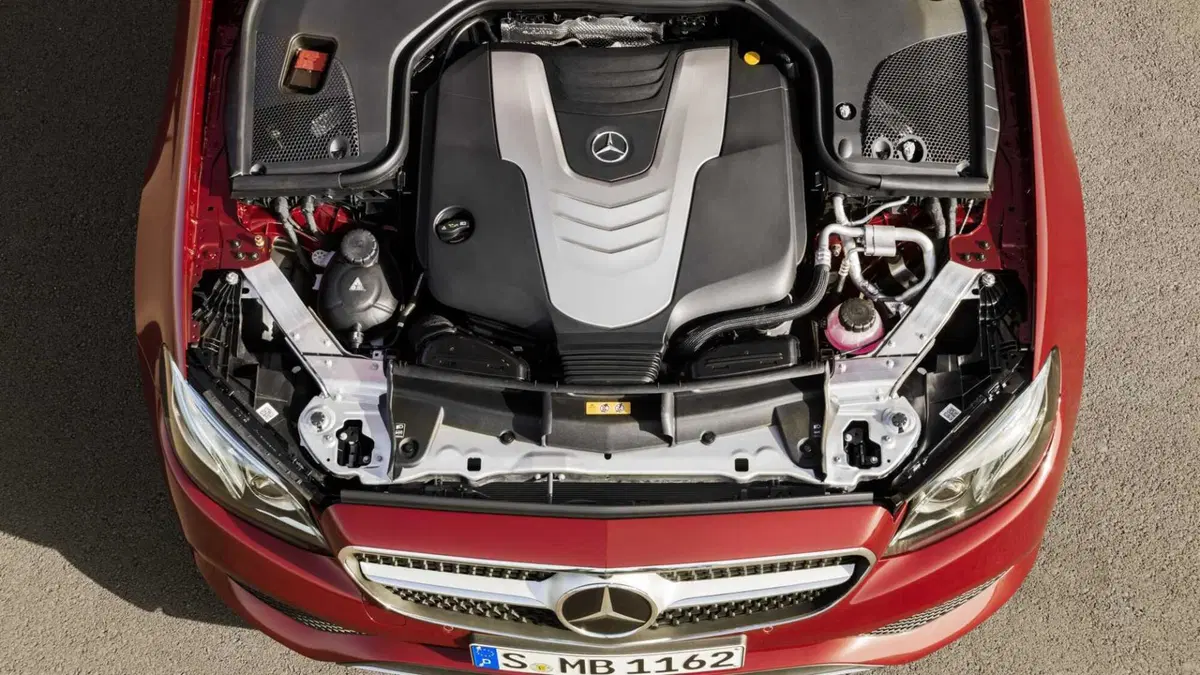 Mercedes-Benz Classe E Coupé 220 d 4Matic Premium (15)