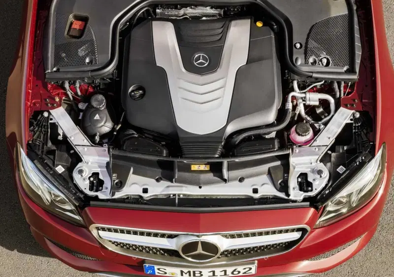 Mercedes-Benz Classe E Coupé (2016-24) (15)