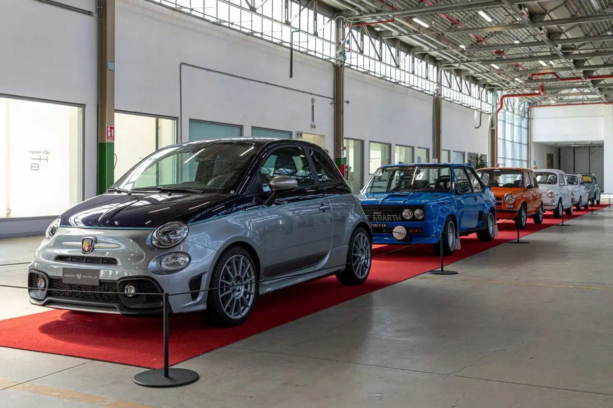 75° anni di Abarth: la mostra a Torino e un modello speciale, la 1300 OT (6)