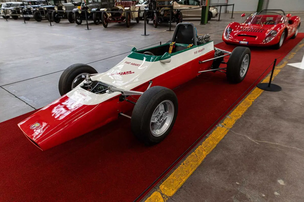 75° anni di Abarth: la mostra a Torino e un modello speciale, la 1300 OT (13)