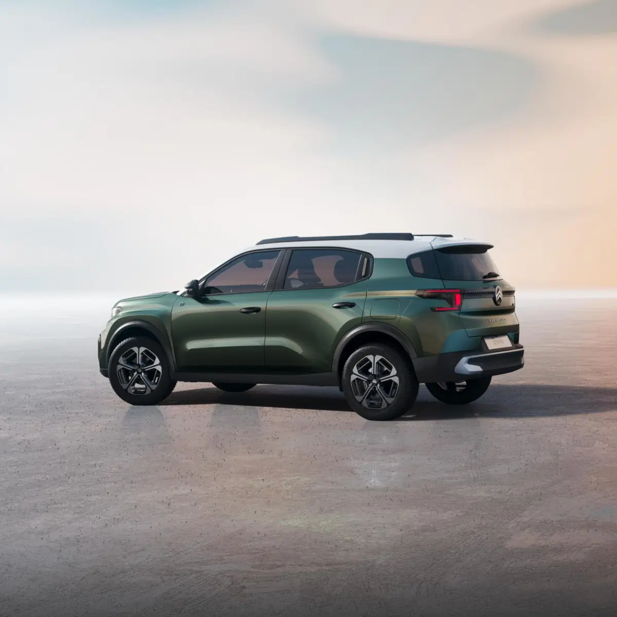 Citroen C3 Aircross 2024: la nuova B-Suv sarà benzina, ibrida e 100% elettrica  (5)