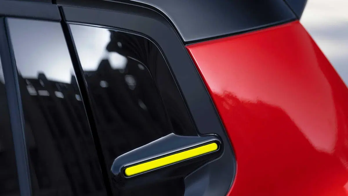 Citroen e-C3 44kWh elettrico Max 113cv (16)