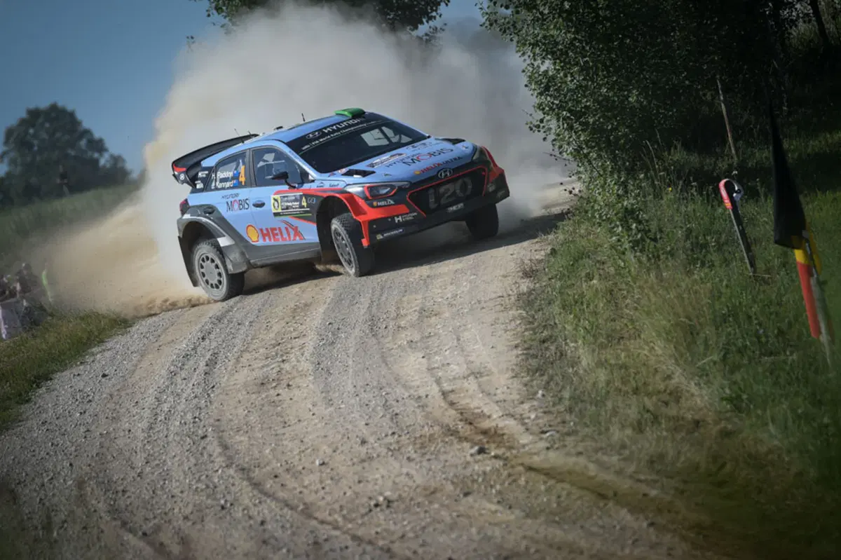 WRC 2016 con Hayden Paddon: Polonia (9)