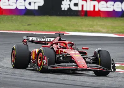 F1: Verstappen vince, ma qual è il passo della Ferrari? ecco cosa abbiamo imparato dalla Sprint in Cina [Video]